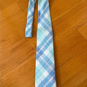 Vineyard Vines Blue and Pink Plaid Tie